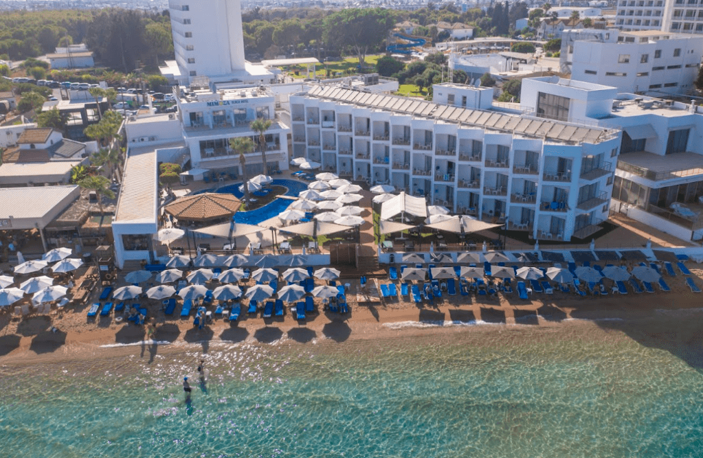Mimoza Beach Hotel