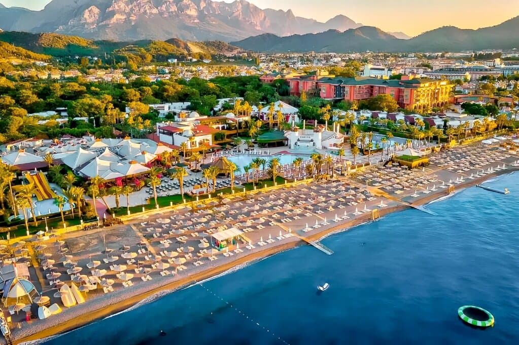Emelda Sun Club