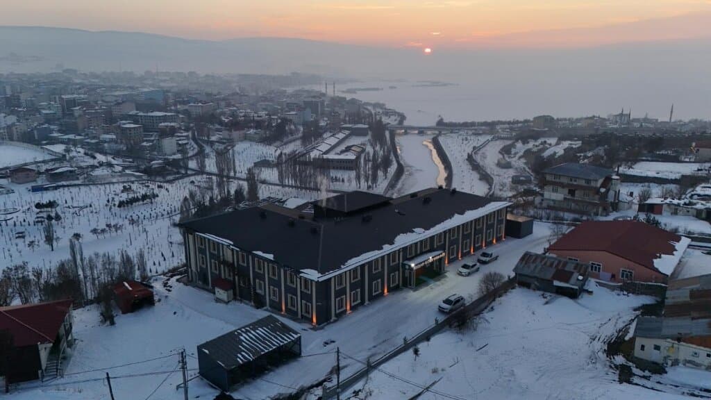 Ensar Öğüt Konağı
