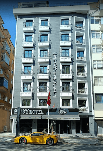 BÇ Ruby Hotel