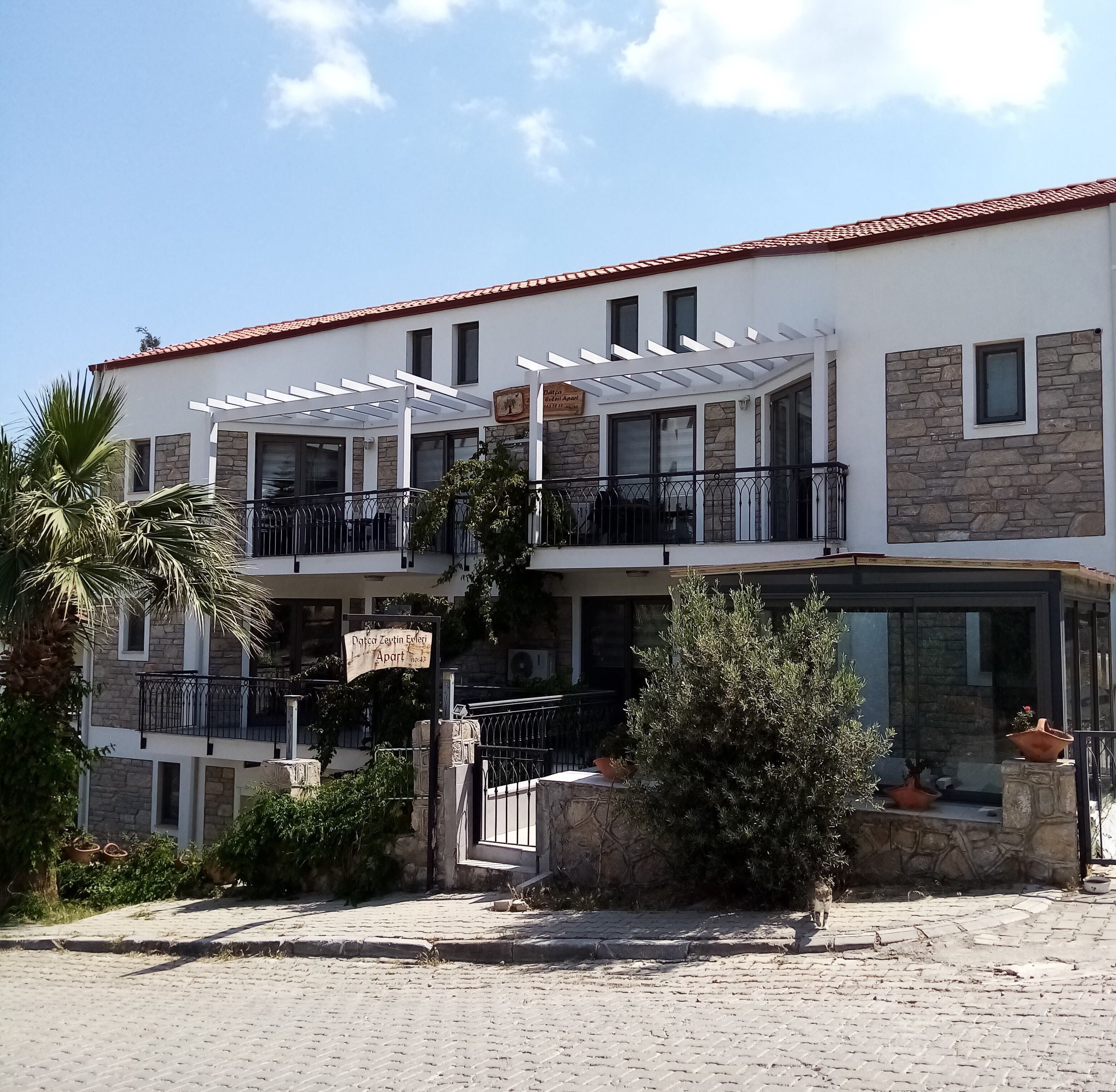 Datça Zeytin Evleri Apart