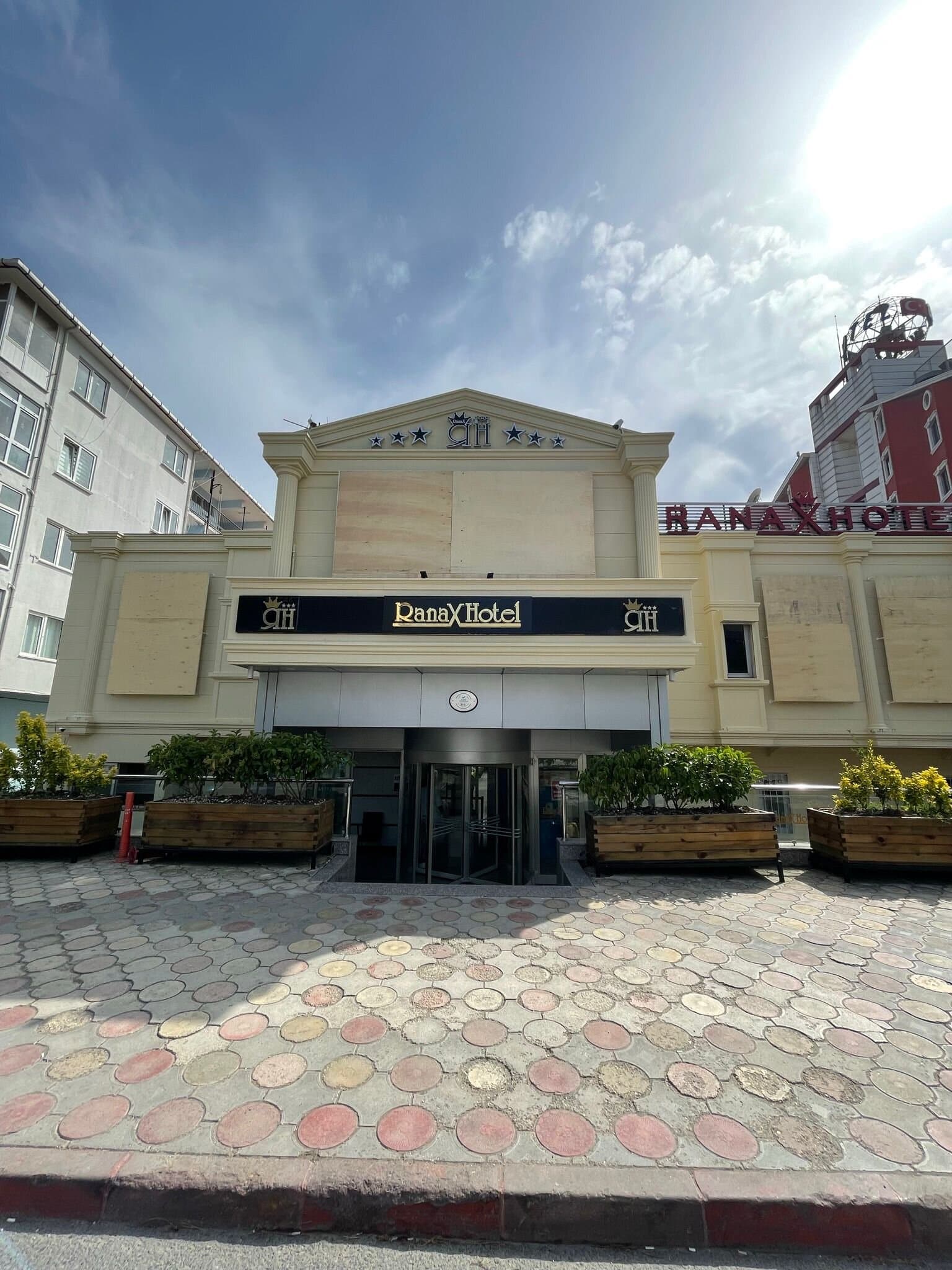 Ranax Hotel
