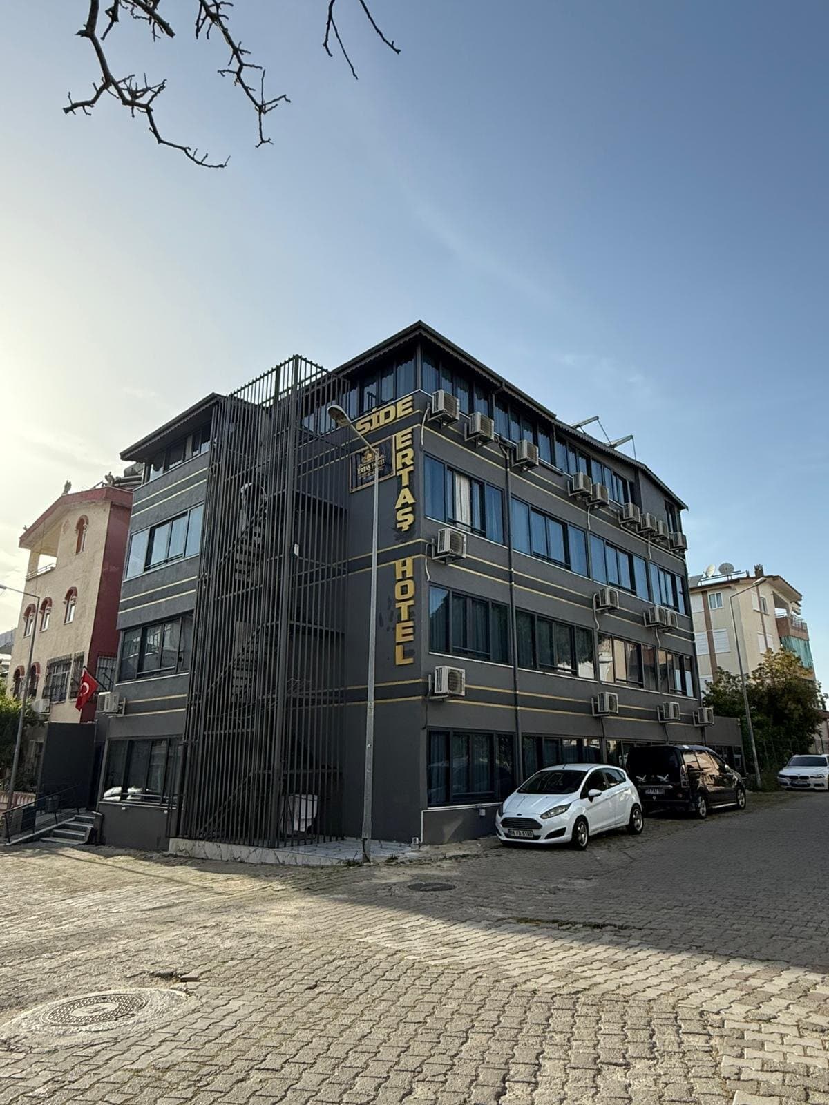 Side Ertaş Otel