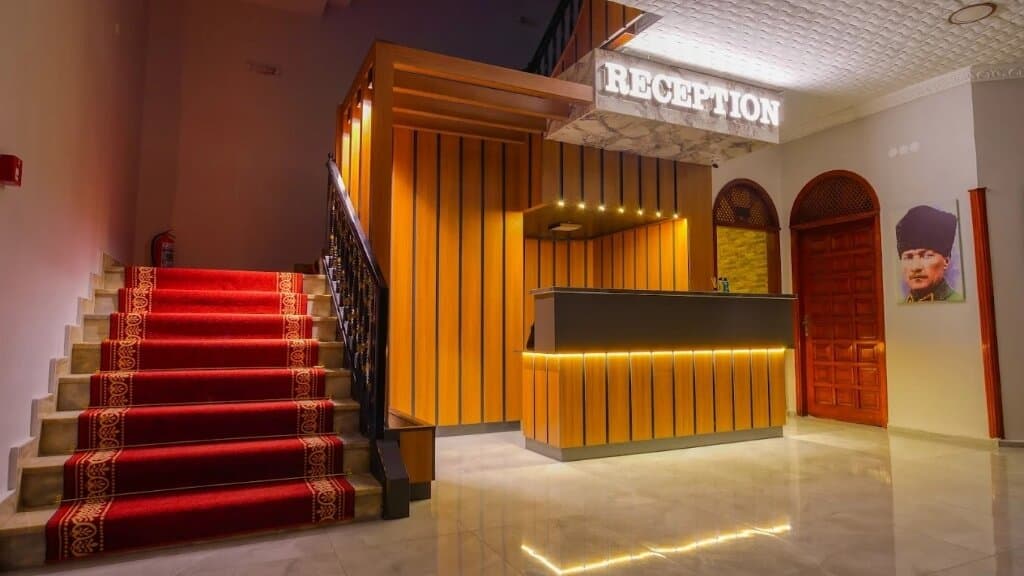 Uz Hotel Premium