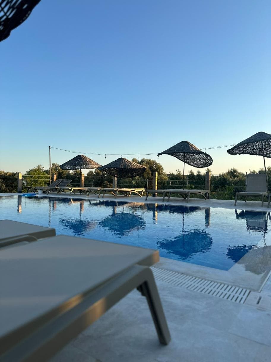 Zeytince Doğa Evi Foça