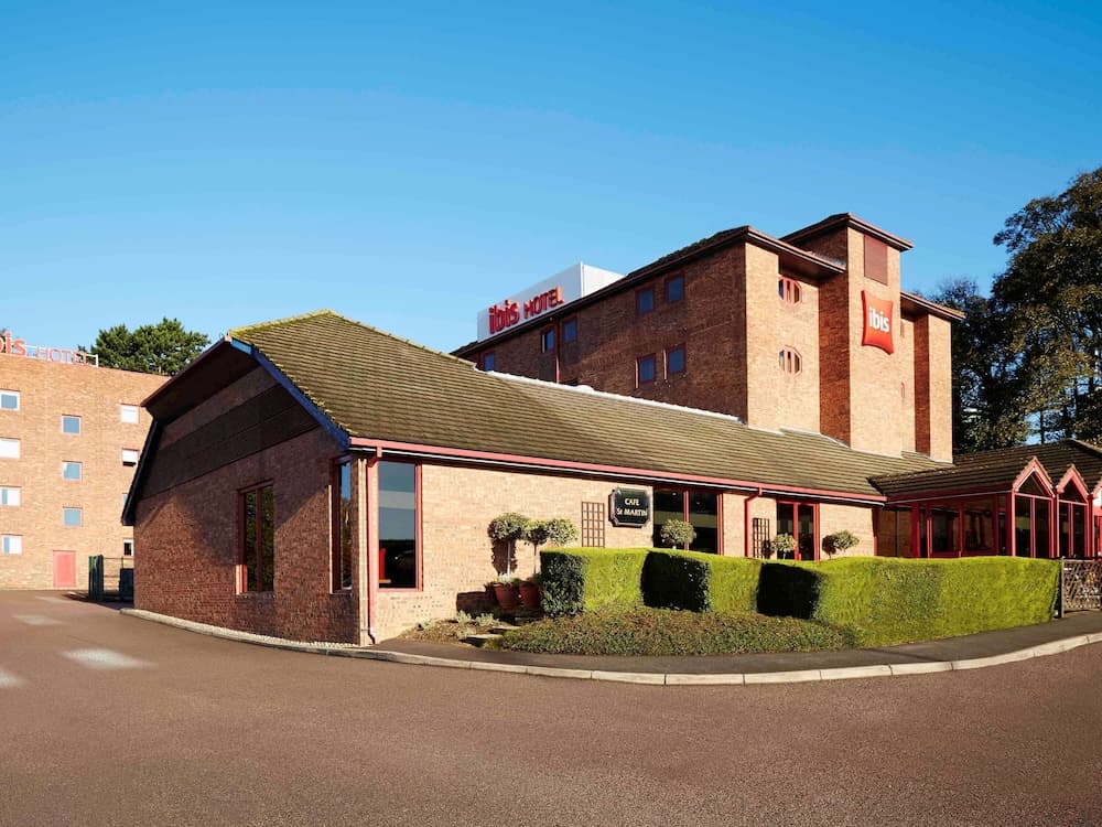 ibis London Luton Airport