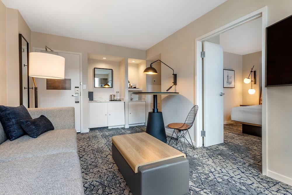 Sheraton Suites Old Town Alexandria