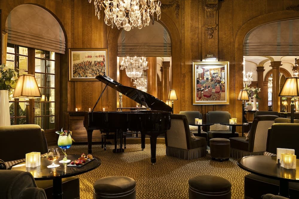 Lobi dinlenme salonu