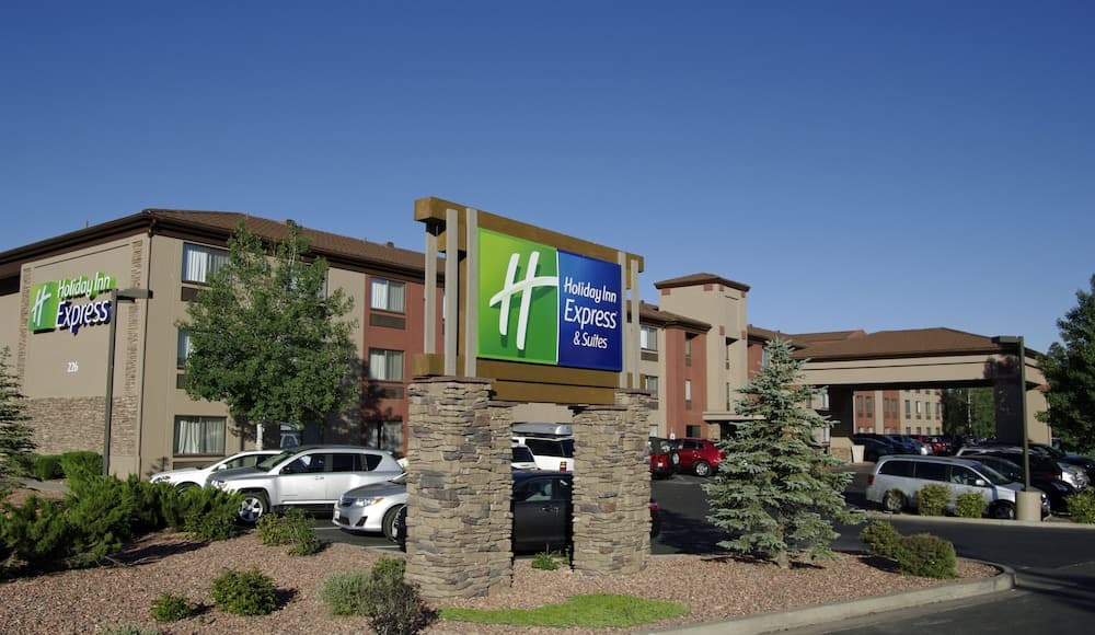 Holiday Inn Express & Suites Grand Canyon by IHG