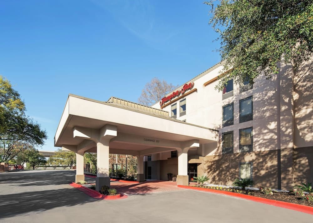 Hampton Inn Austin North @ I - 35 & Hwy 183