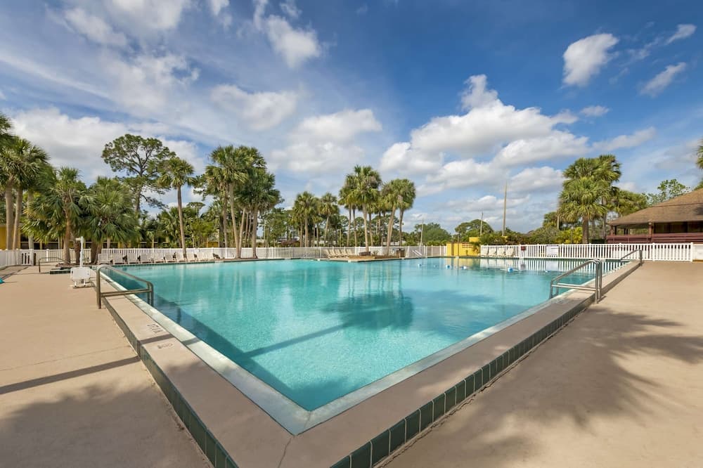 Best Western International Speedway Hotel