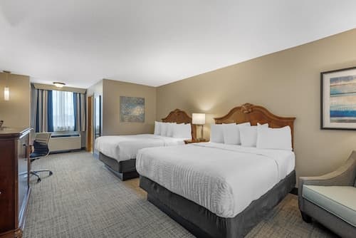 Best Western Plus Dubuque Hotel & Conference Center