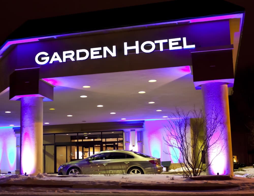 Garden Hotel and Conference Center
