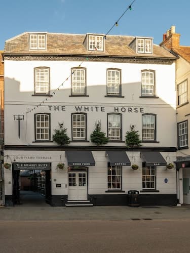 The White Horse Hotel, Romsey, Hampshire