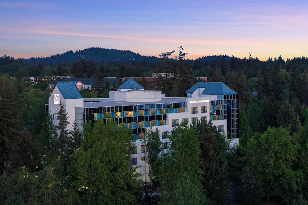 AC Hotel by Marriott Lake Oswego
