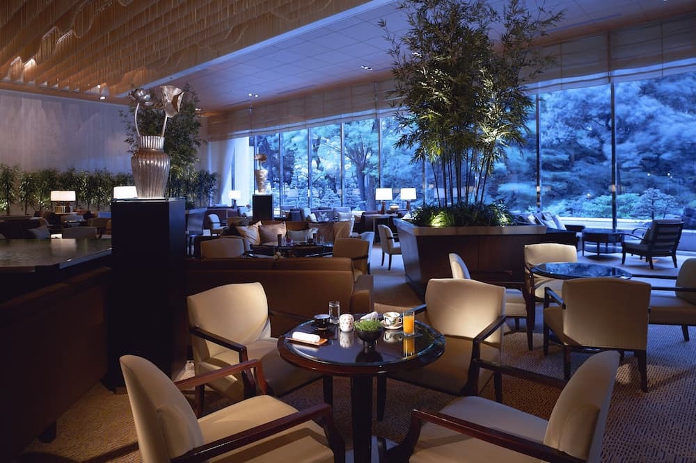 Lobi dinlenme salonu