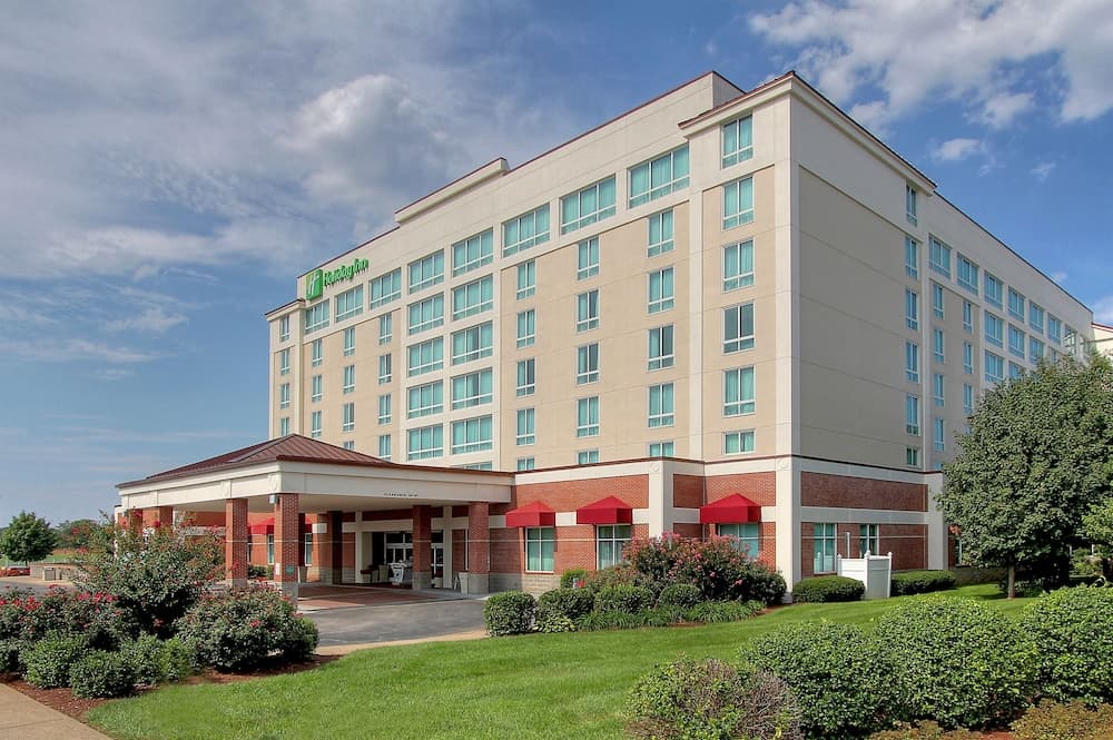 Holiday Inn University Plaza-Bowling Green by IHG