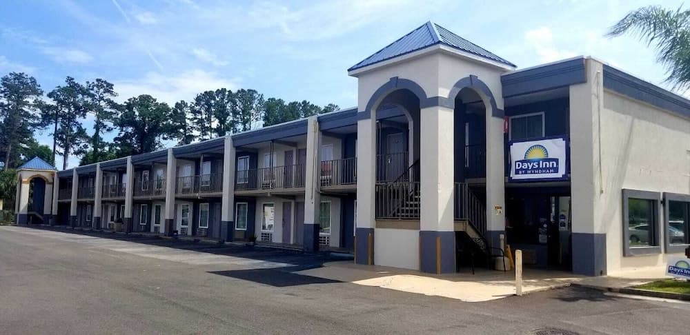 Days Inn by Wyndham Brunswick/St. Simons Area