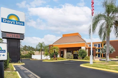 Days Inn by Wyndham N Orlando/Casselberry