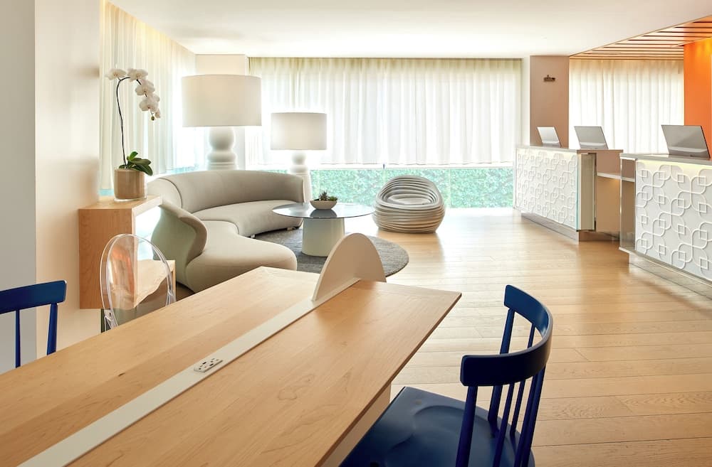 Giriş/çıkış büfesi