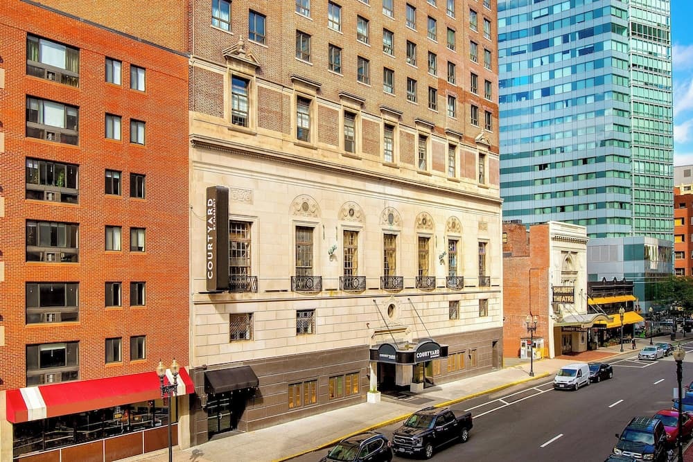 Courtyard by Marriott Boston Downtown