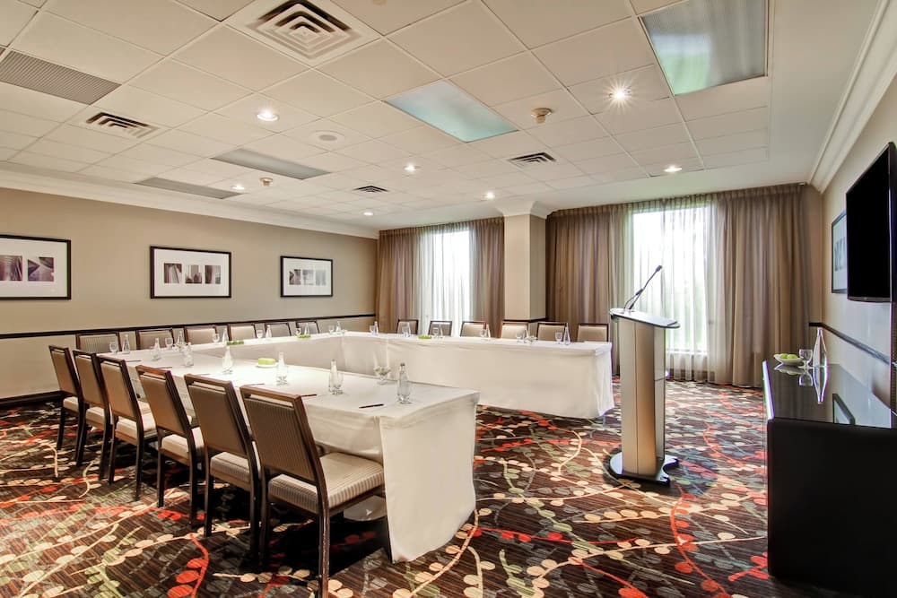 Toplantı salonu/imkânları