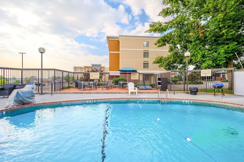 Hampton Inn St. Louis/Westport