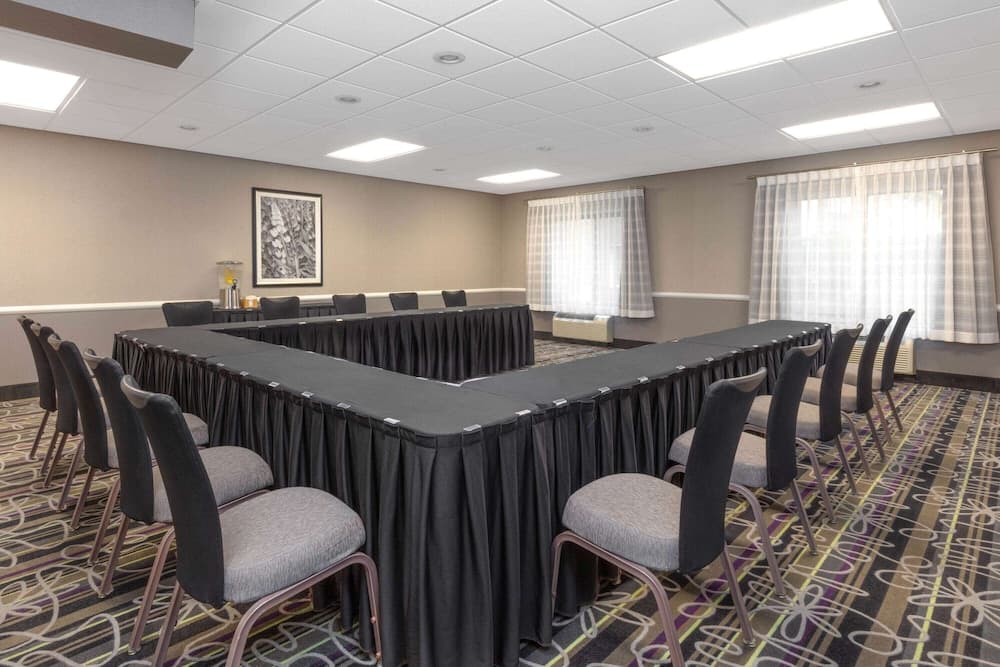 Toplantı salonu/imkânları