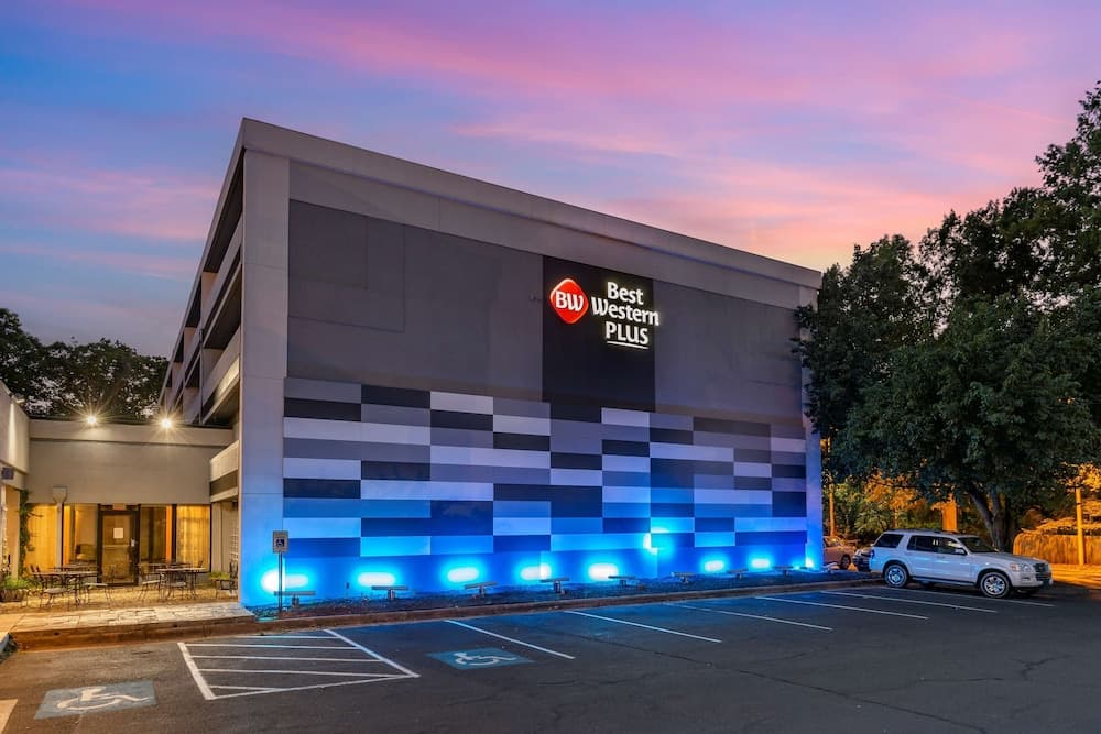 Best Western Plus University Inn