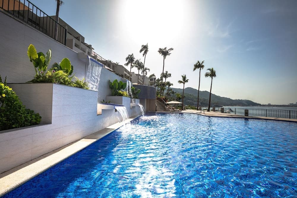 Camino Real Acapulco Diamante