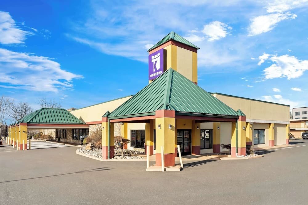Knights Inn Montgomeryville