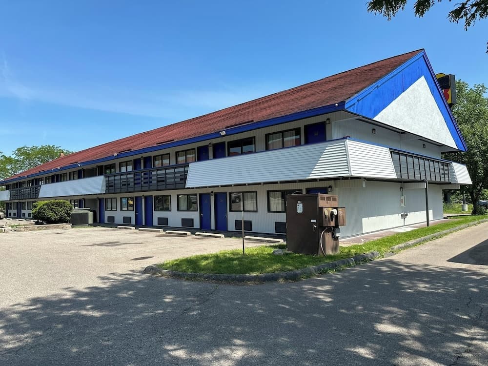 American Inn and Suites Bishop