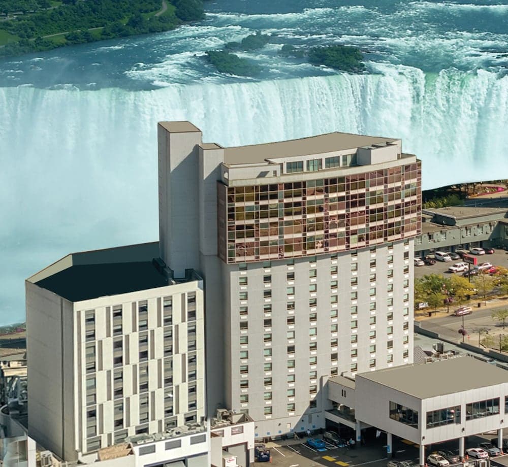 Wyndham Grand Fallsview Hotel