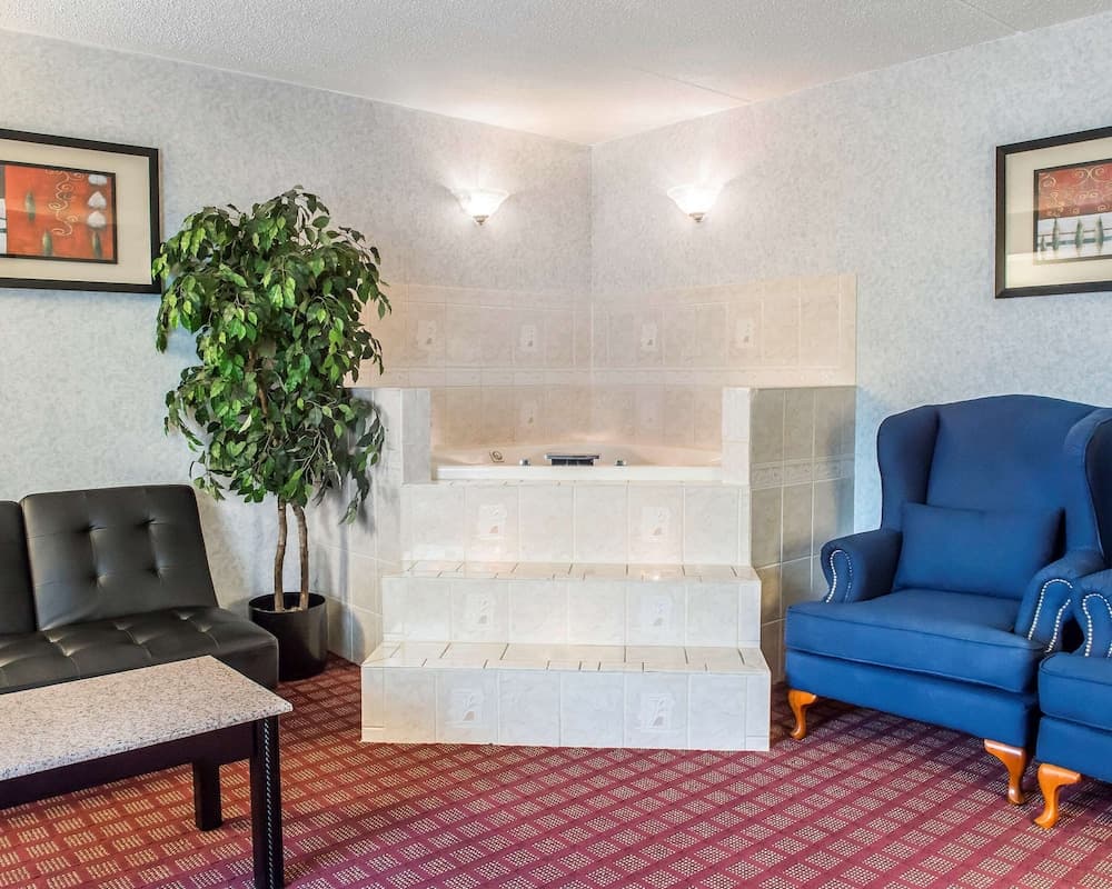 Quality Inn & Suites North