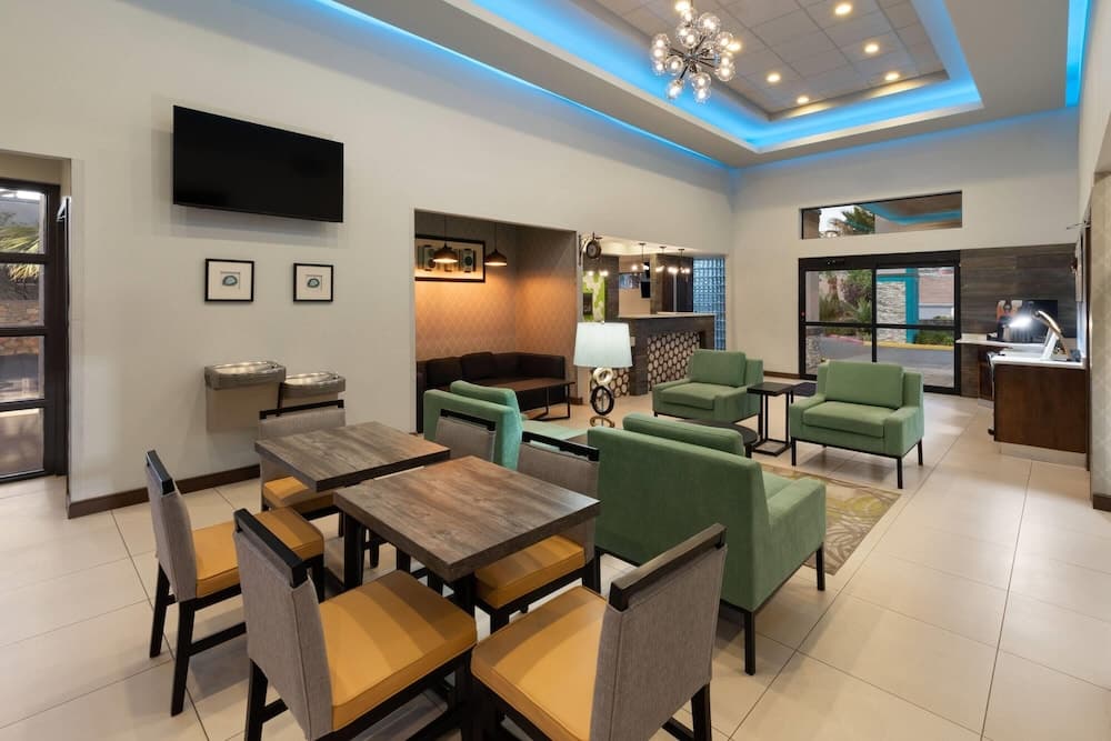 Ramada by Wyndham El Paso