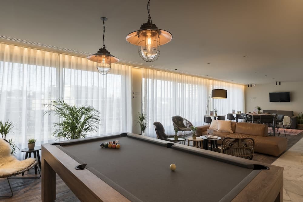 Lobi dinlenme salonu