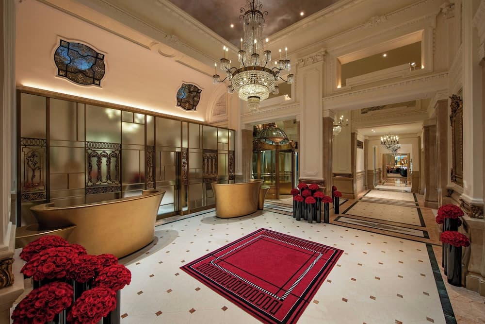 Lobi dinlenme salonu