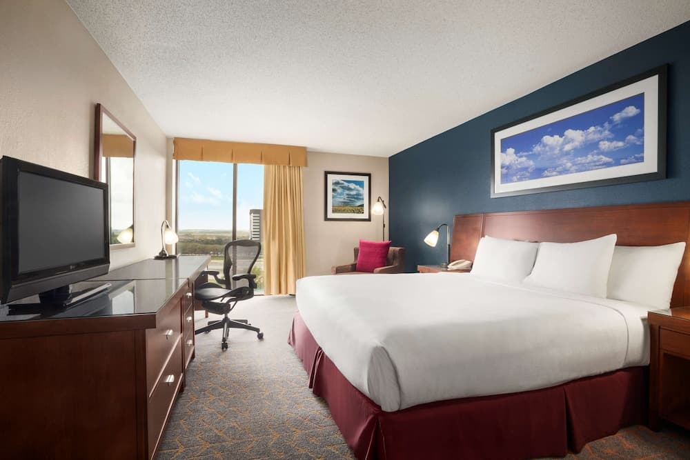 DoubleTree by Hilton Dallas - DFW Airport North