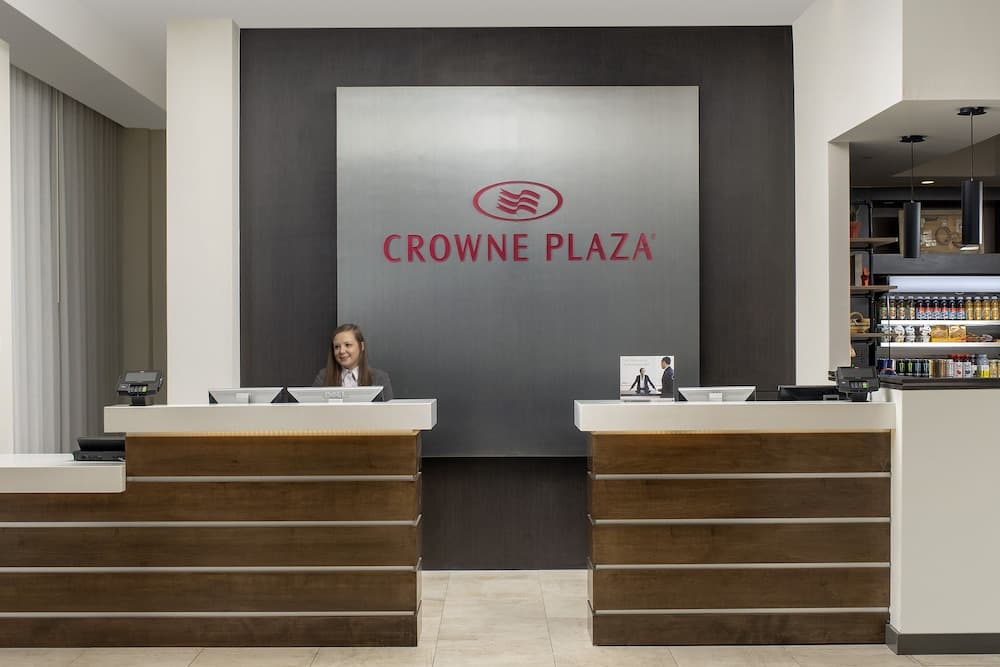 Crowne Plaza San Antonio Airport by IHG