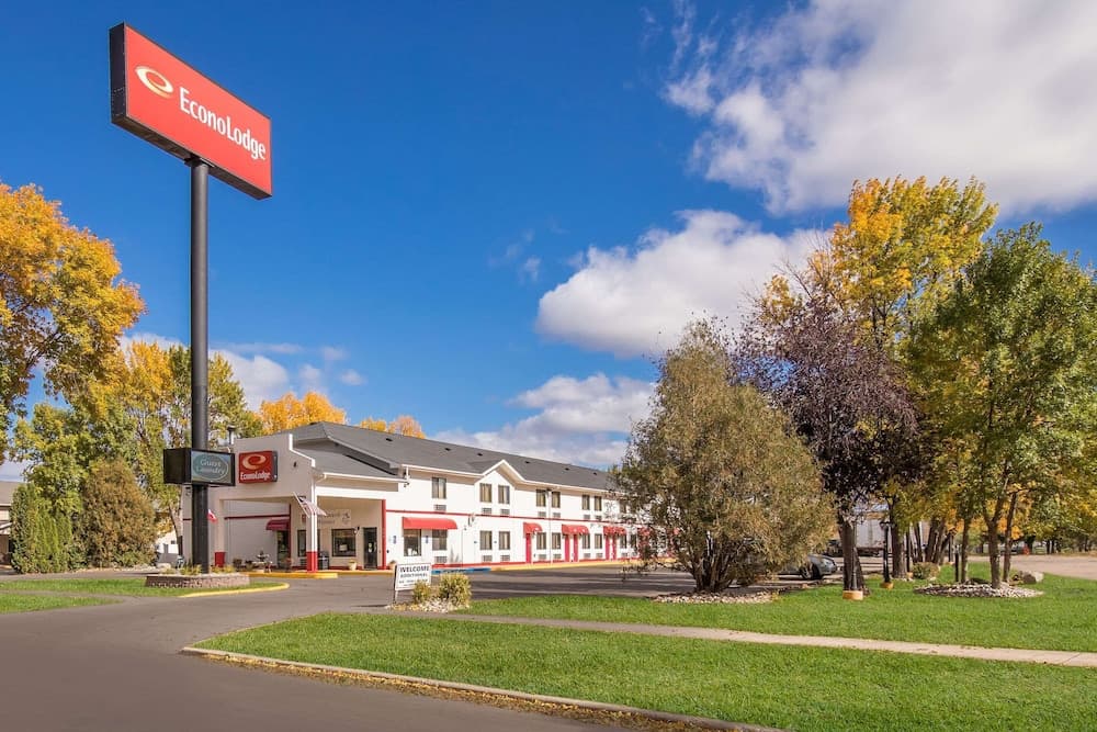 Econo Lodge Grand Forks