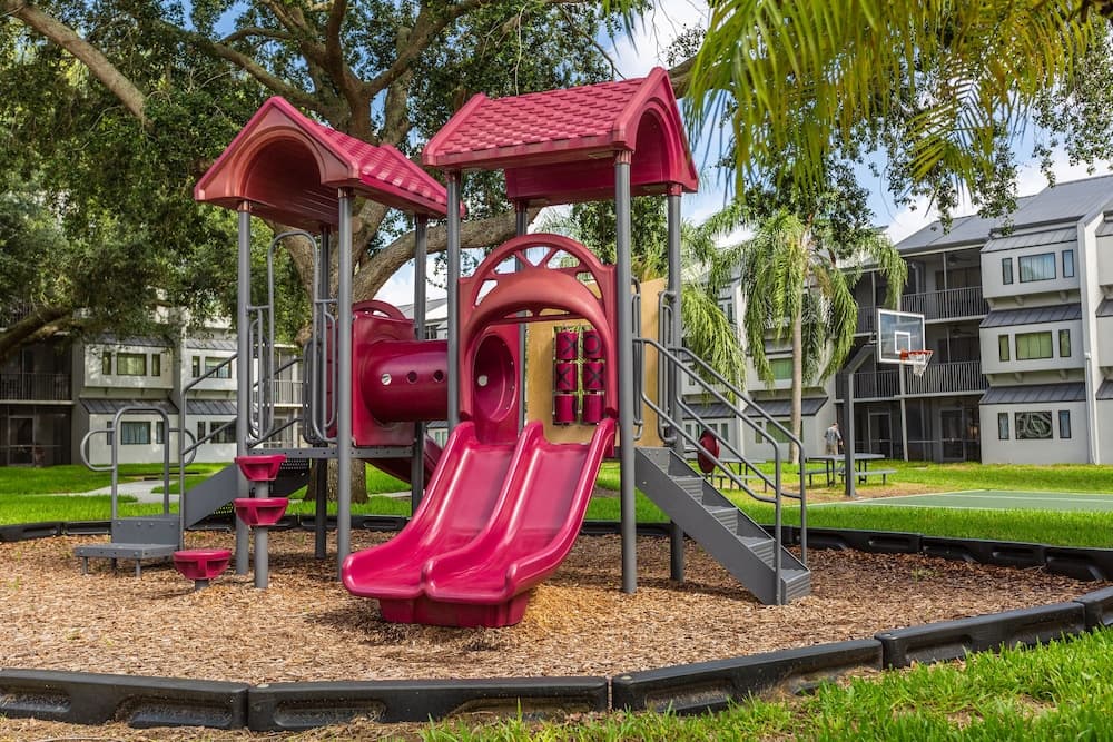 Çocuklar için oyun alanı - dış mekân