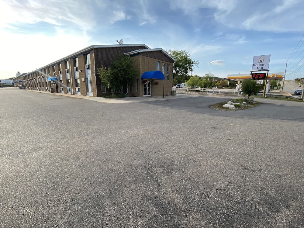 Reliance Inn