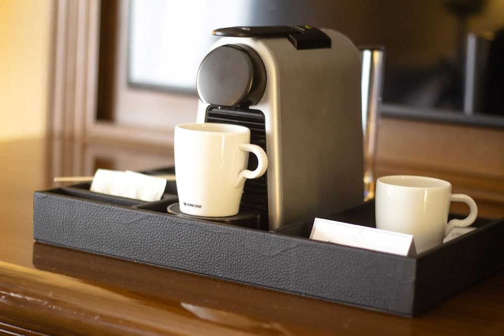 Kahve ve/veya kahve makinesi