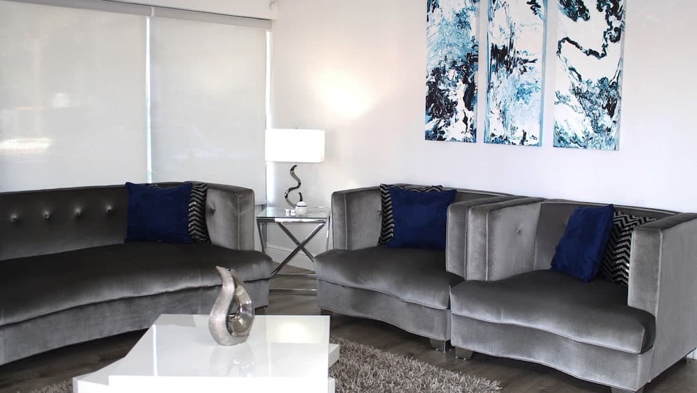 Lobi dinlenme salonu