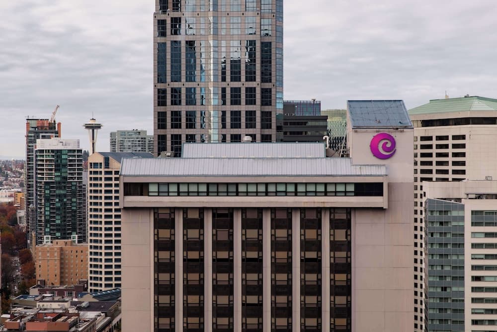 Coast Seattle Downtown Hotel by APA