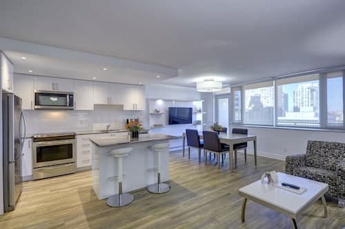 Town Inn Suites Hotel