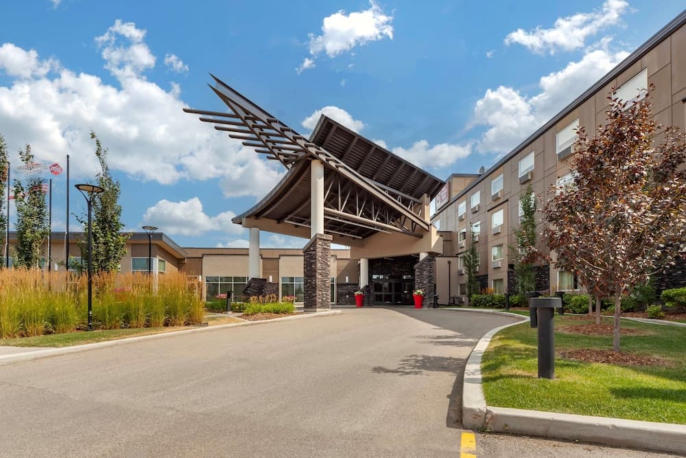 Best Western Plus Edmonton Airport
