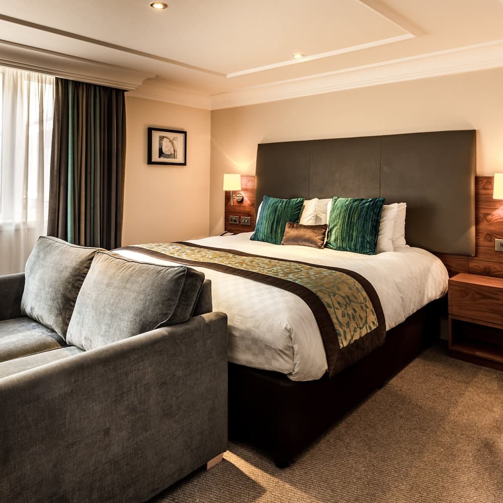 The Marble Arch Hotel, by Thistle