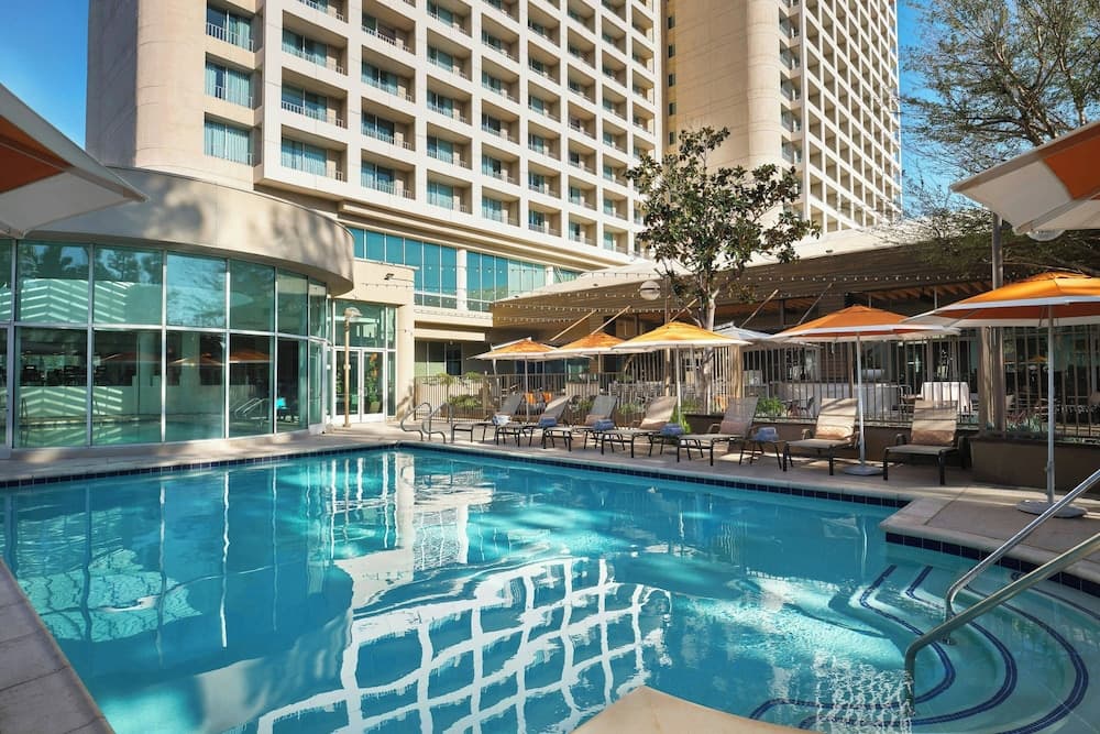 Warner Center Marriott Woodland Hills