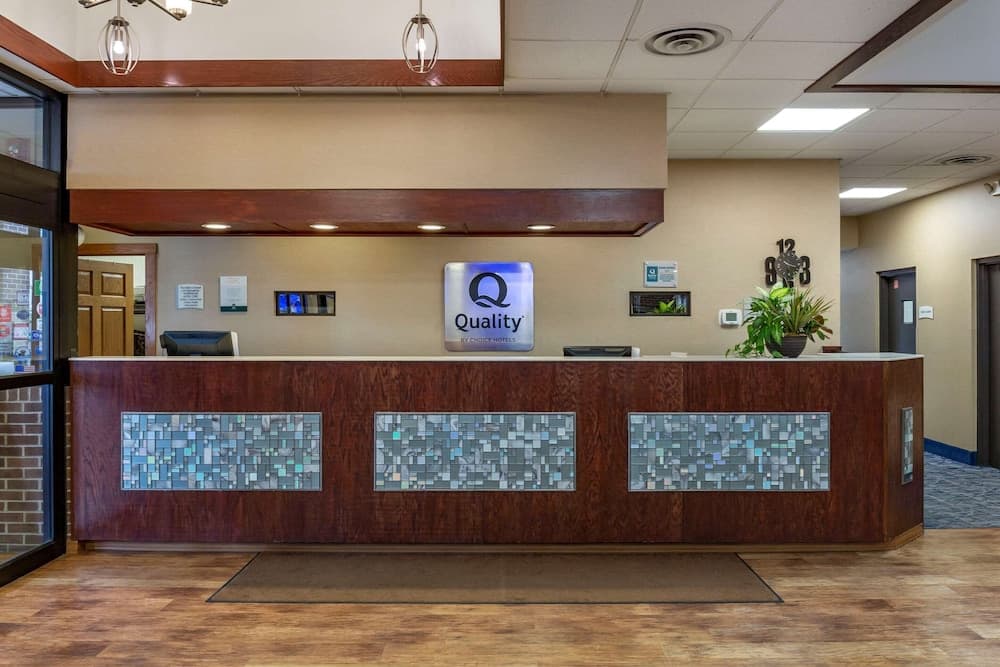 Quality Inn & Suites